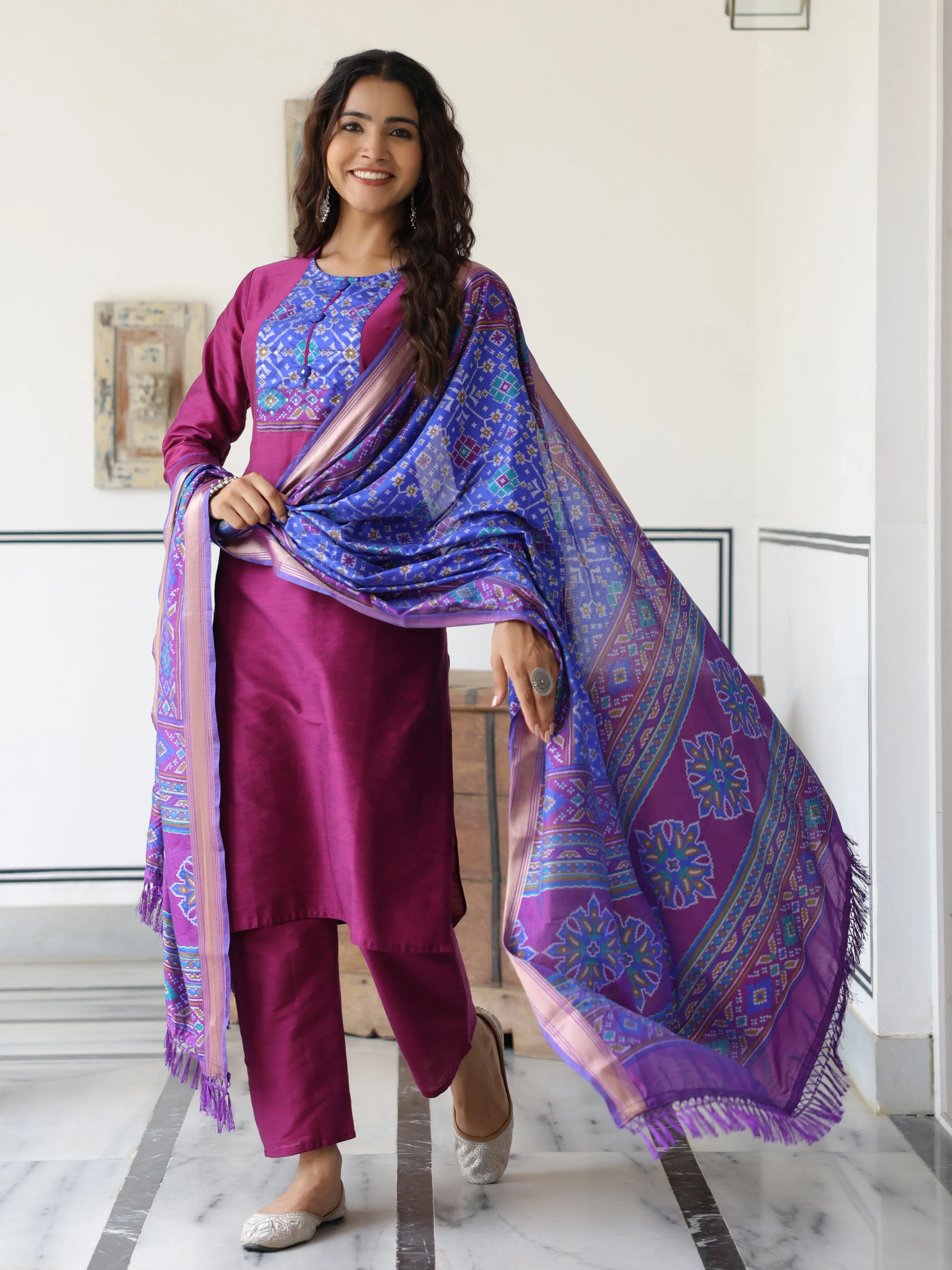 Elegant Dual Tone Purple Kurta Set with Pant and Patola Printed Dupatta