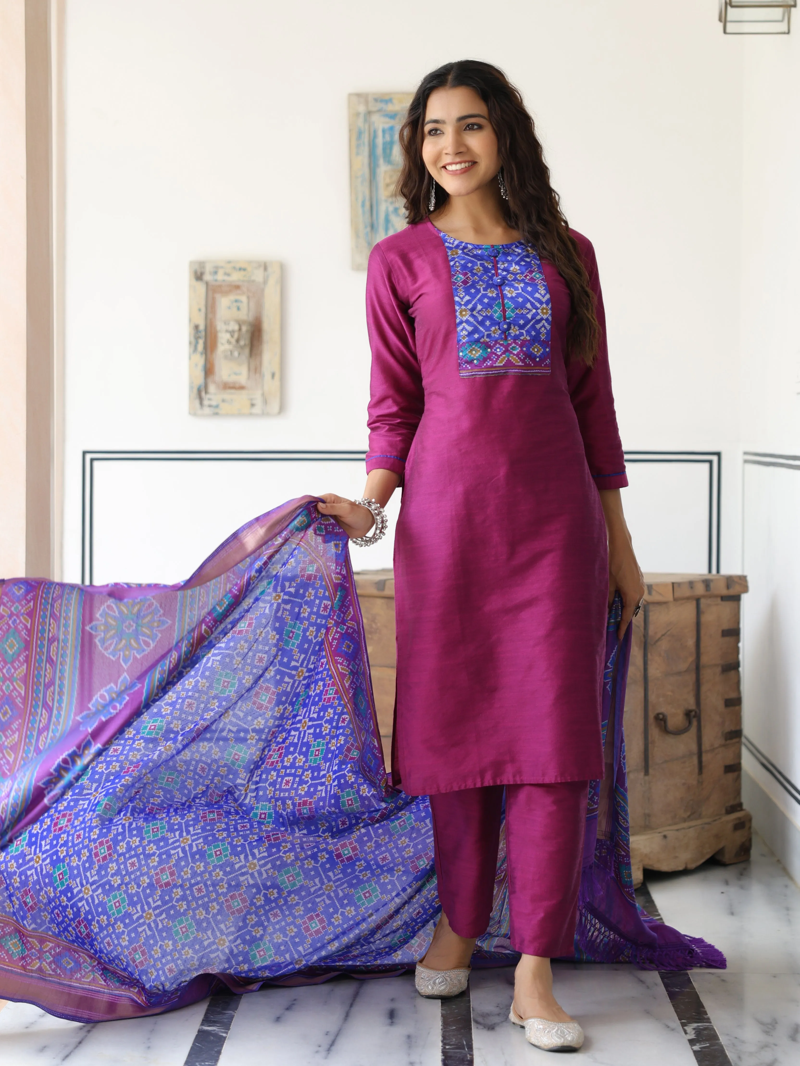 Elegant Dual Tone Purple Kurta Set with Pant and Patola Printed Dupatta