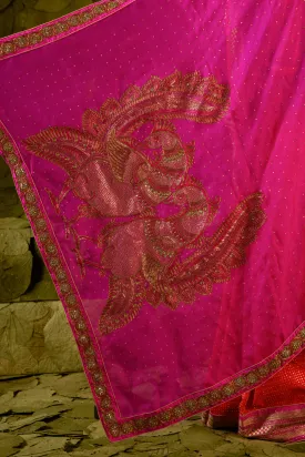 Heṇṇu (ಹೆಣ್ಣು) Dupatta in Shocking Pink