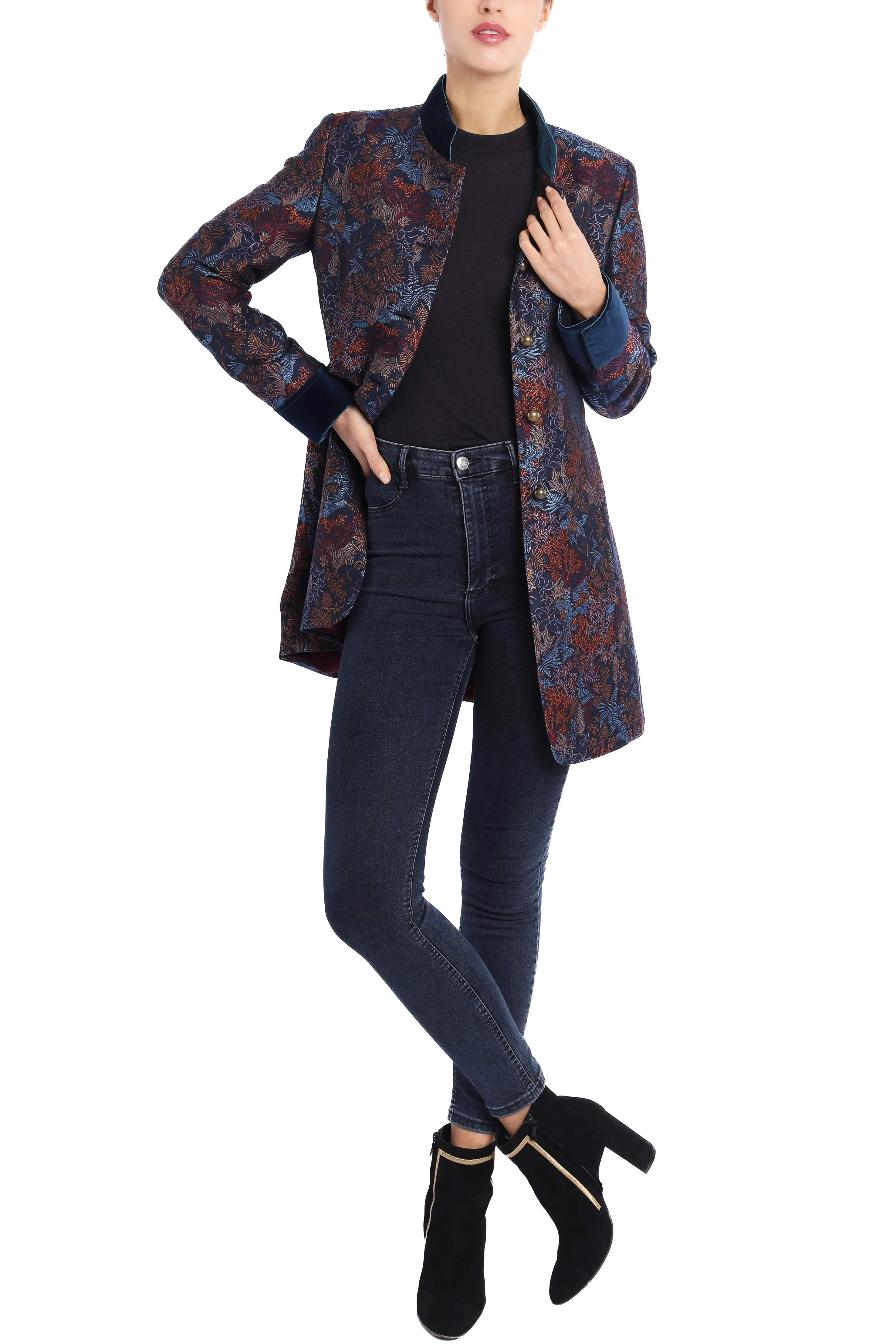 Long blazer in Fauna-Jacquard universe