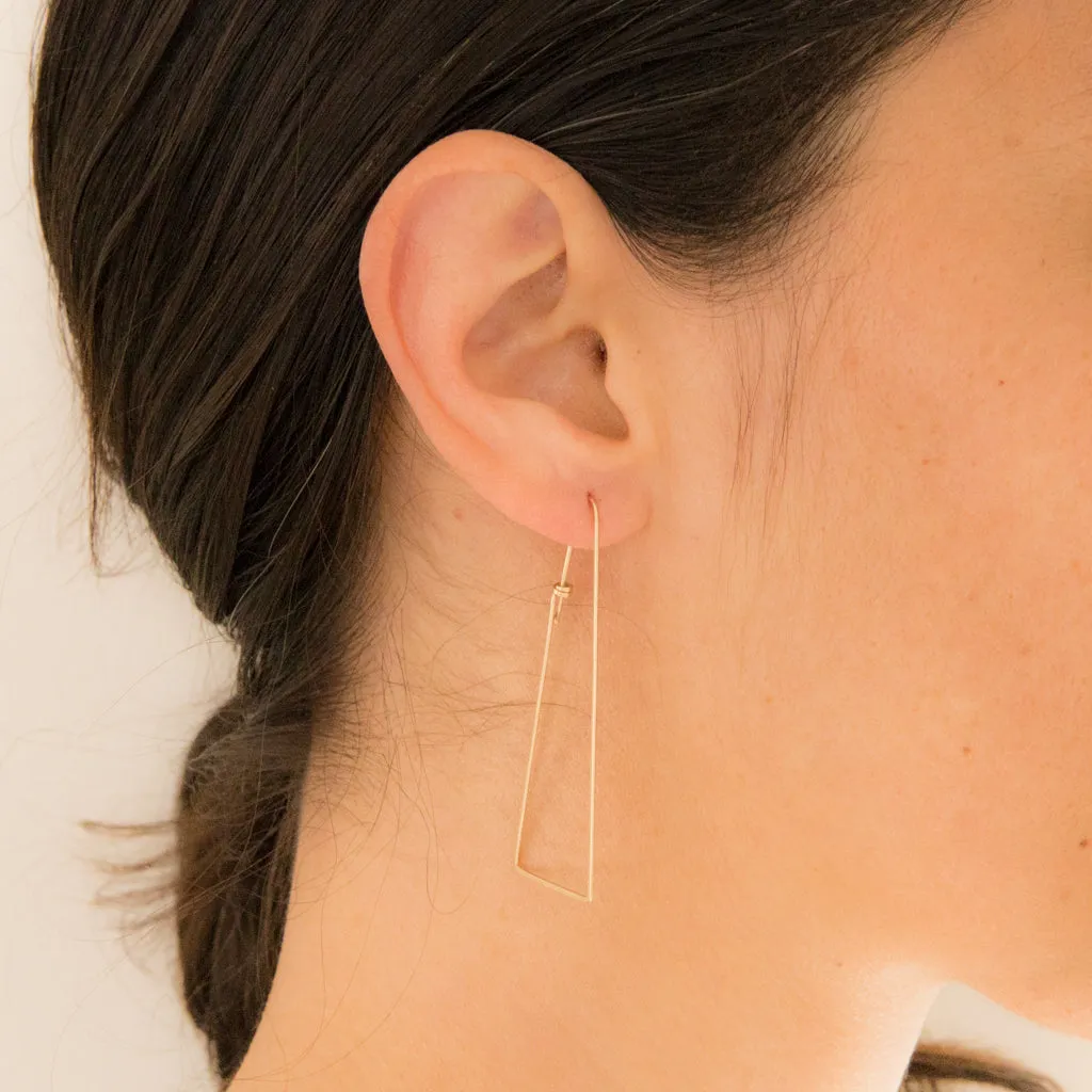 <!--ER857-->isosceles dainty hoops